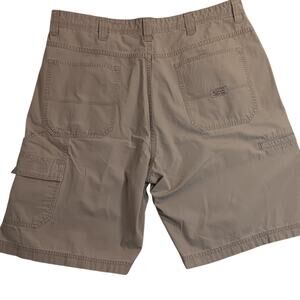 Vtg Wrangler Hero Cargo Shorts 38 Tan Outdoor Hiking Fishing Loose‎ Wide